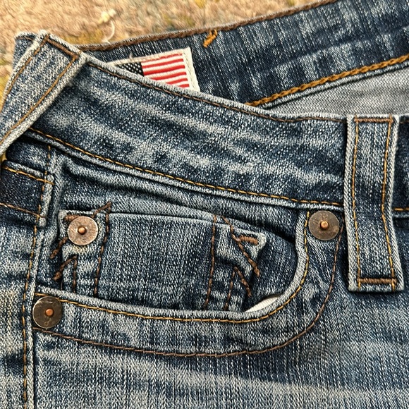 TRUE RELIGION ✨ Medium Wash Skinny Jeans Distressed Knees Size 28 - Picture 2 of 7